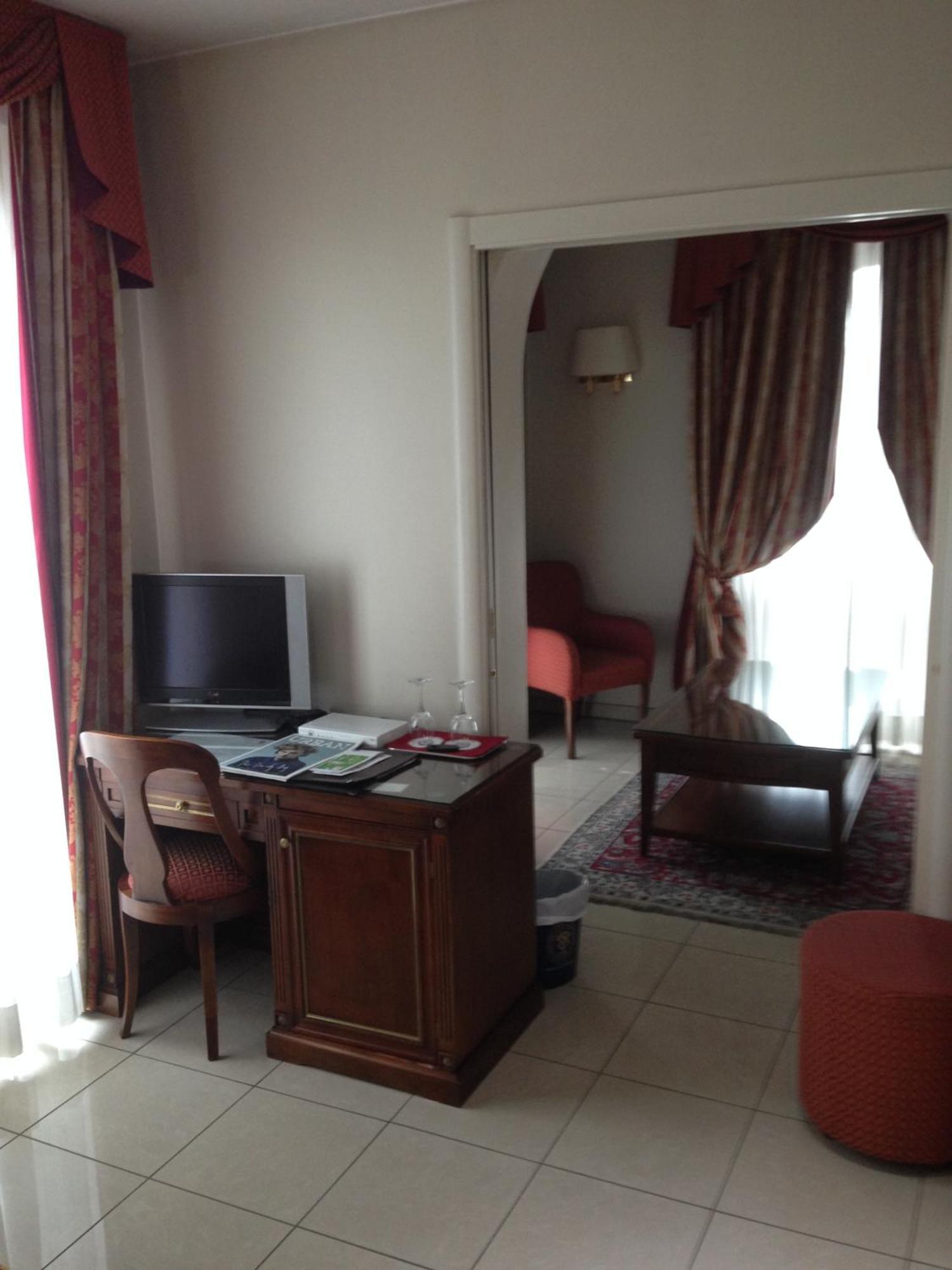 Hotel Villa Savoia Turin Bilik gambar