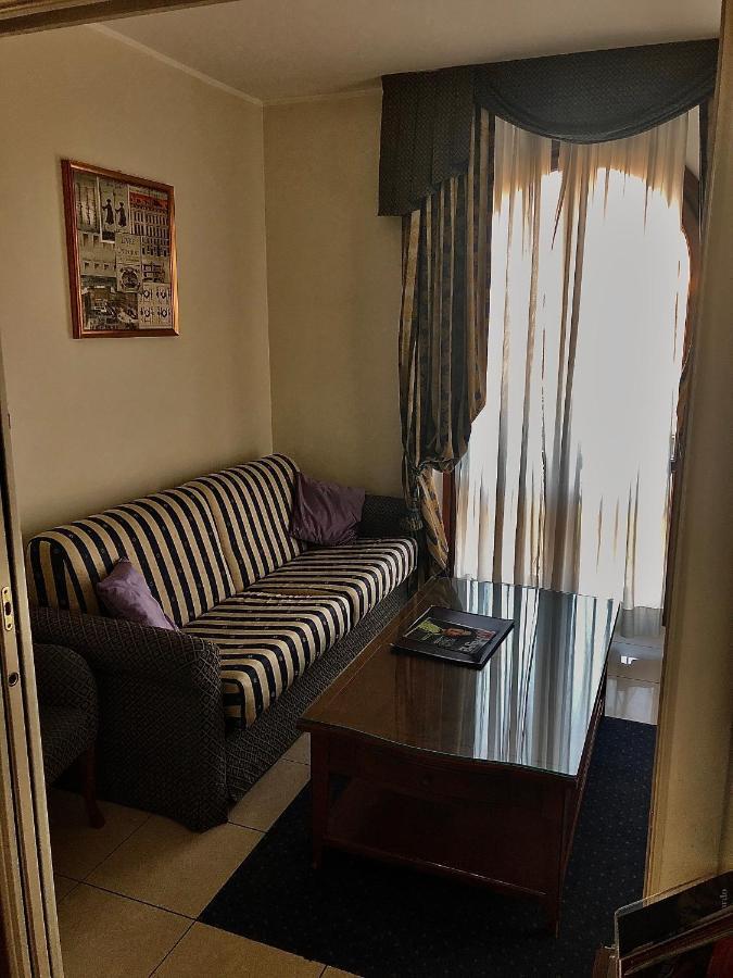 Hotel Villa Savoia Turin Luaran gambar